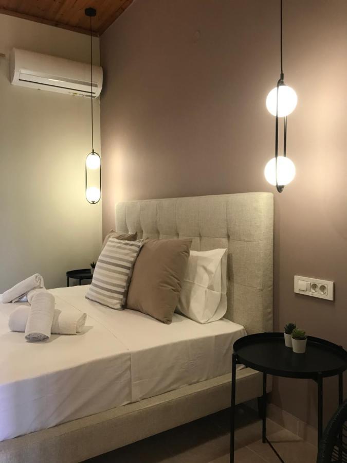 Belmare Studios Keri Exteriör bild