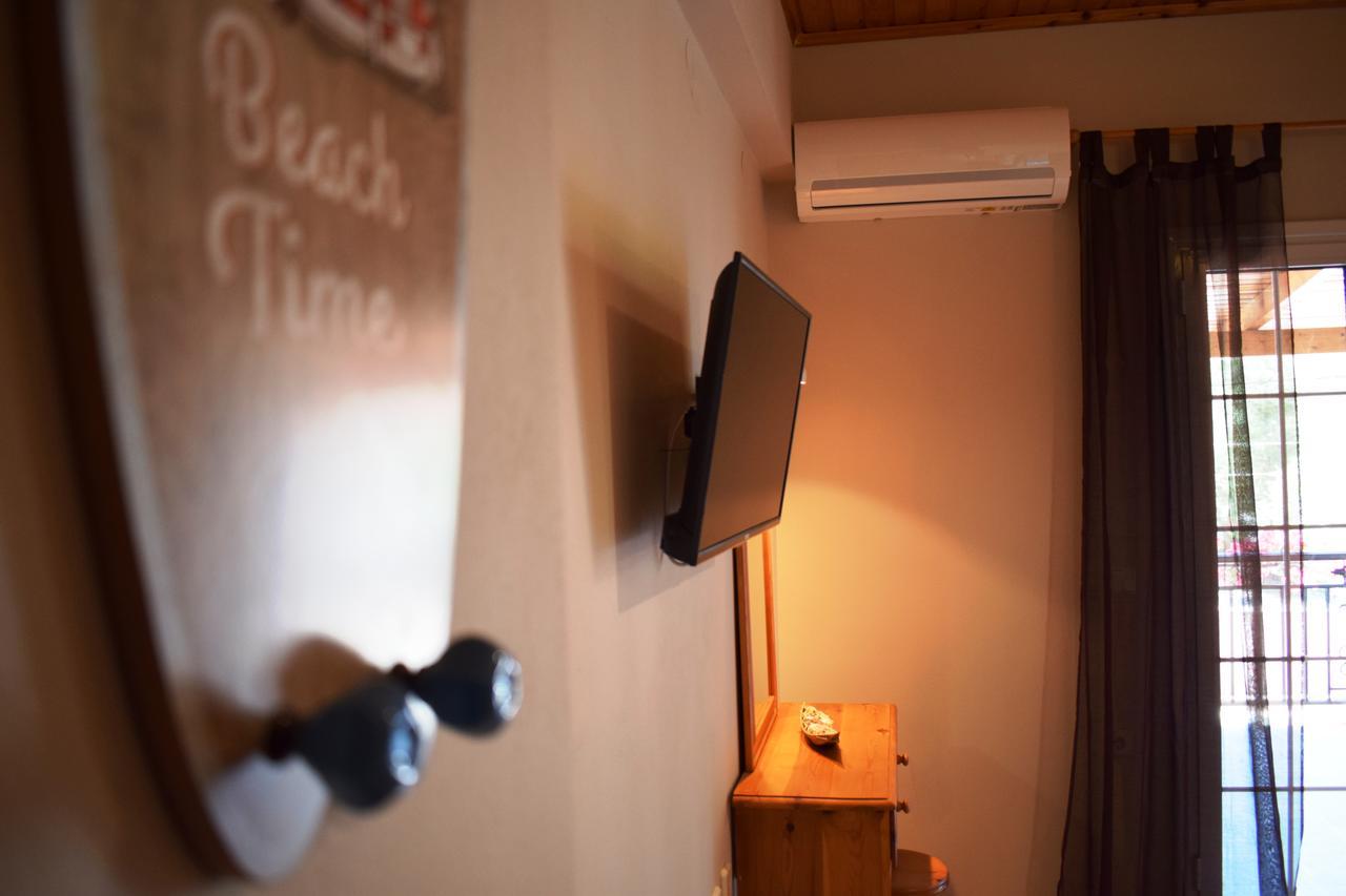 Belmare Studios Keri Exteriör bild